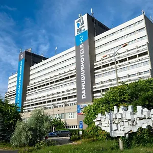 danubius-hotel-arena.inbudapesthotels.com/